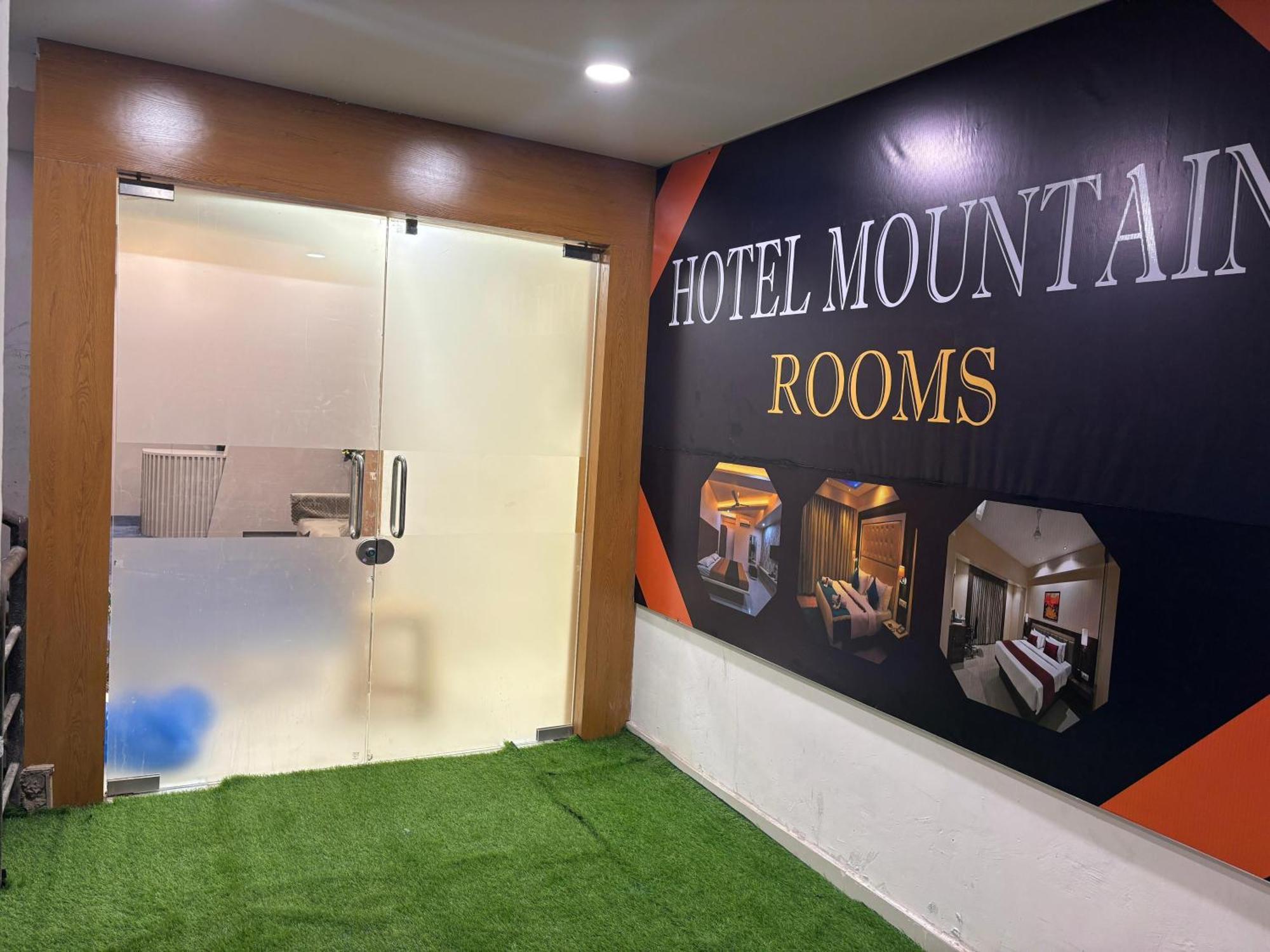 Hotel Mountain Bharuch エクステリア 写真